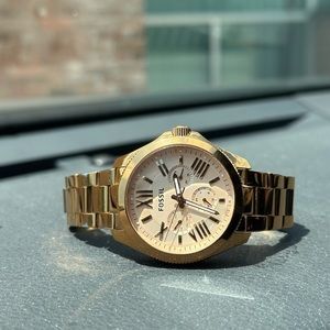Fossil Woman Gold Watch